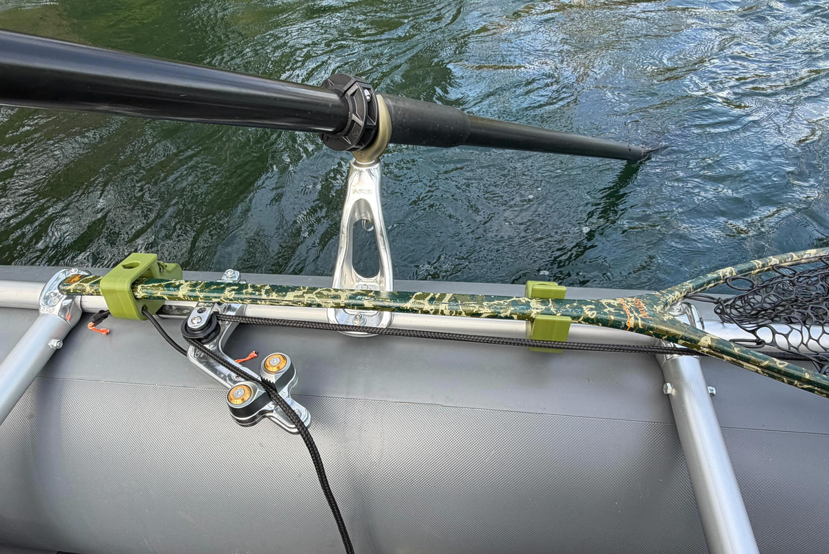 GEN 2 Universal Net Holder